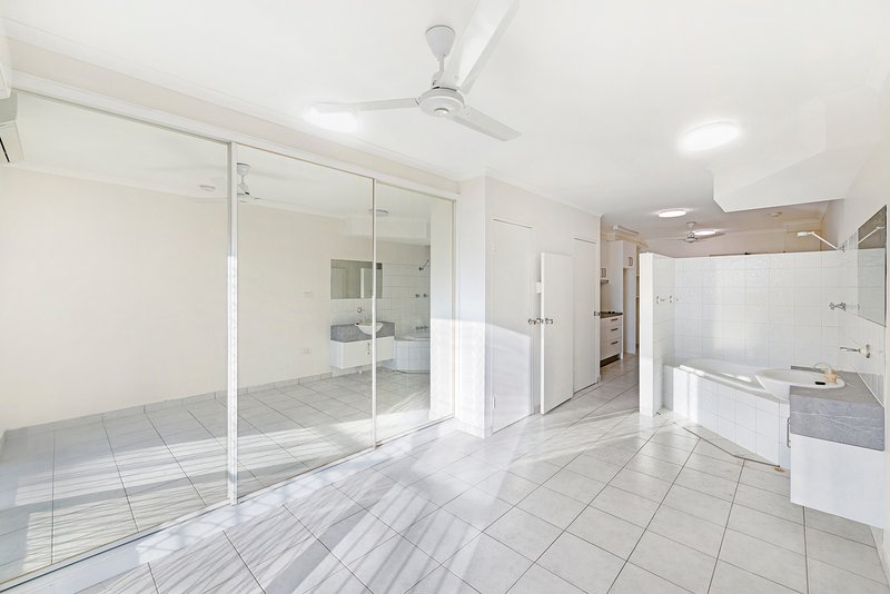 Photo - 63/21 Cavenagh Street, Darwin City NT 0800 - Image 6