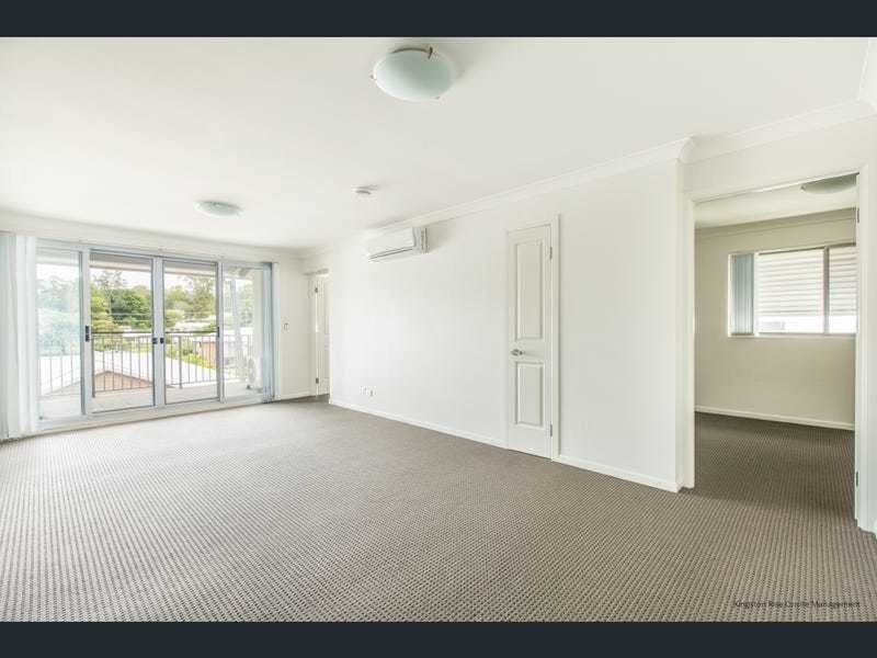 Photo - 63/29-33 Juers Street, Kingston QLD 4114 - Image 2