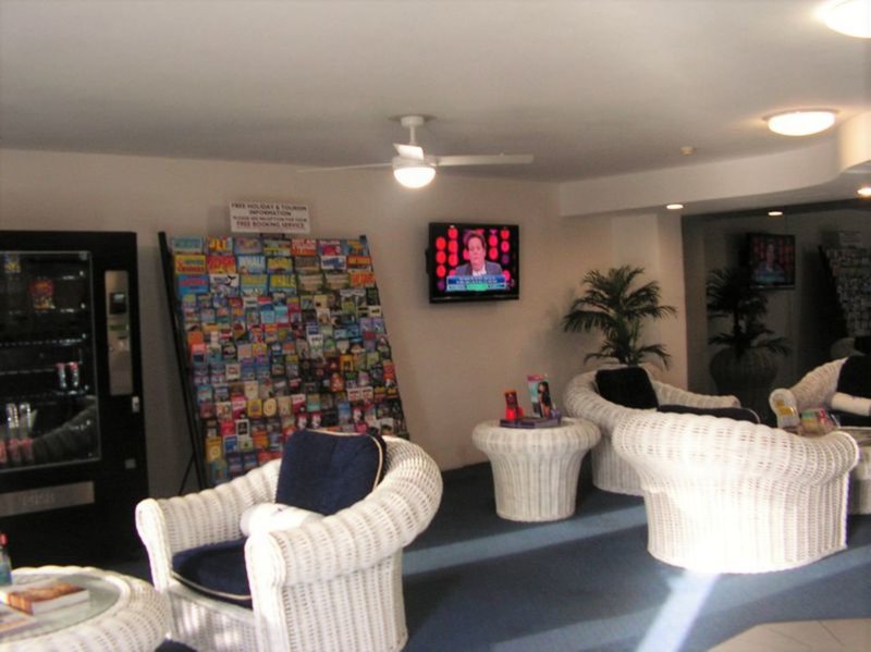 Photo - 63/2940 Gold Coast Hwy , Surfers Paradise QLD 4217 - Image 10