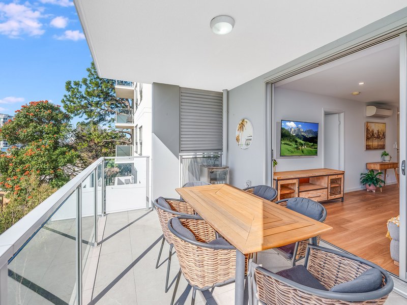 Photo - 6/33-35 Saltair Street, Kings Beach QLD 4551 - Image 5