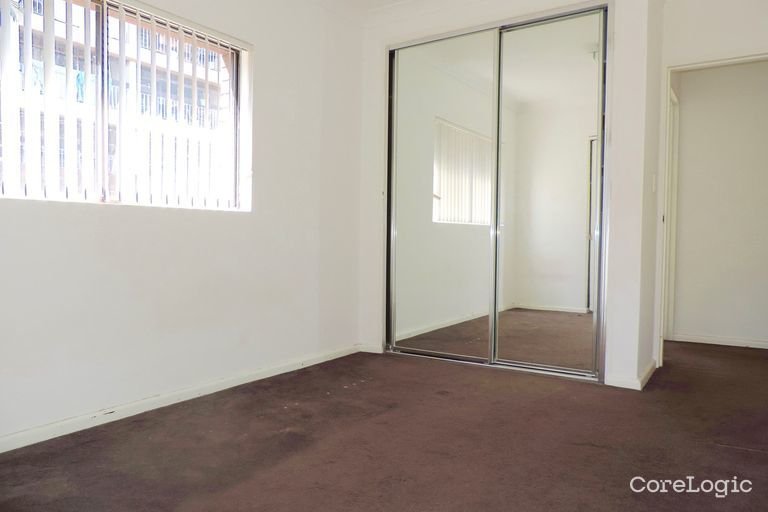 Photo - 6/33 Campbell Street, Parramatta NSW 2150 - Image 7