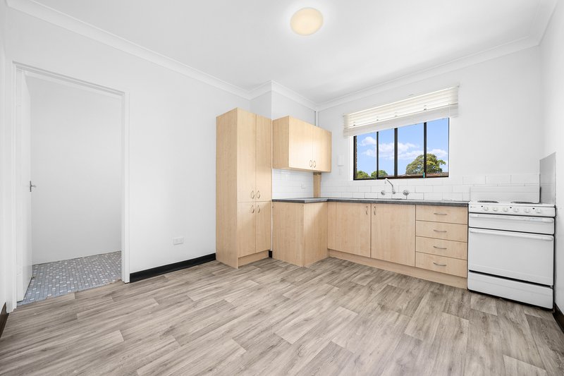 Photo - 6/33 Gould Street, Campsie NSW 2194 - Image 6