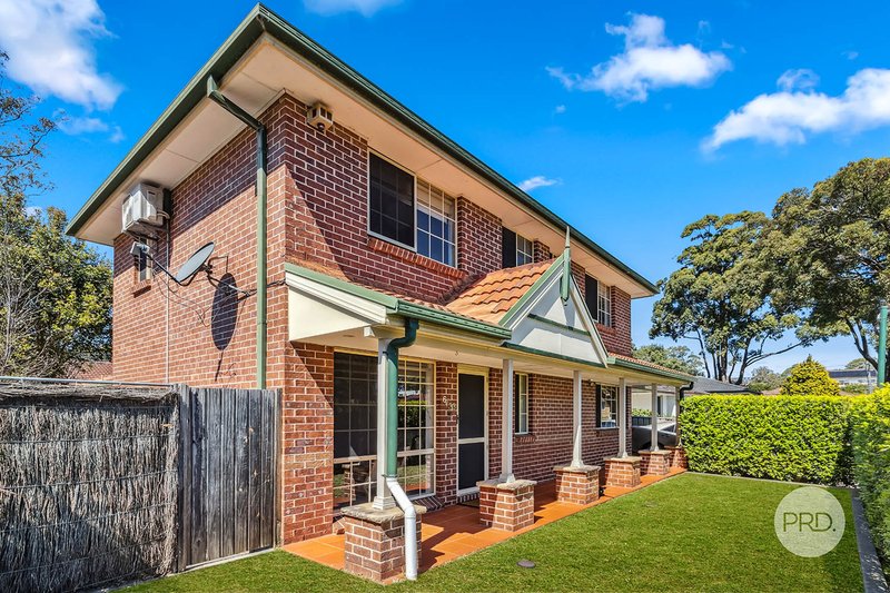 6/33 Kerrie Crescent, Peakhurst NSW 2210