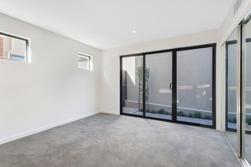 Photo - 6/332 Alma Road, Caulfield North VIC 3161 - Image 7