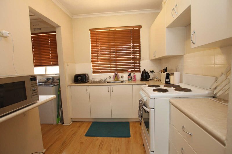 Photo - 6/34 Addlestone Rd , Merrylands NSW 2160 - Image 2