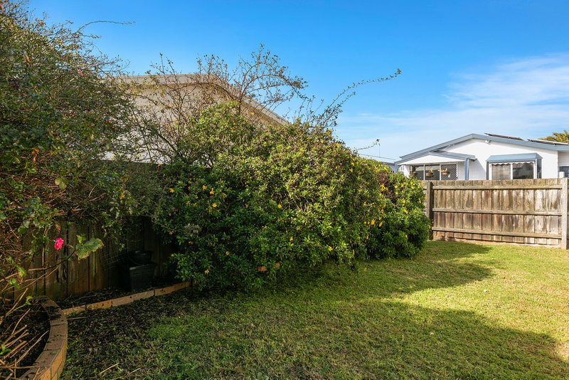 Photo - 63/48-80 Settlement Road, Cowes VIC 3922 - Image 11