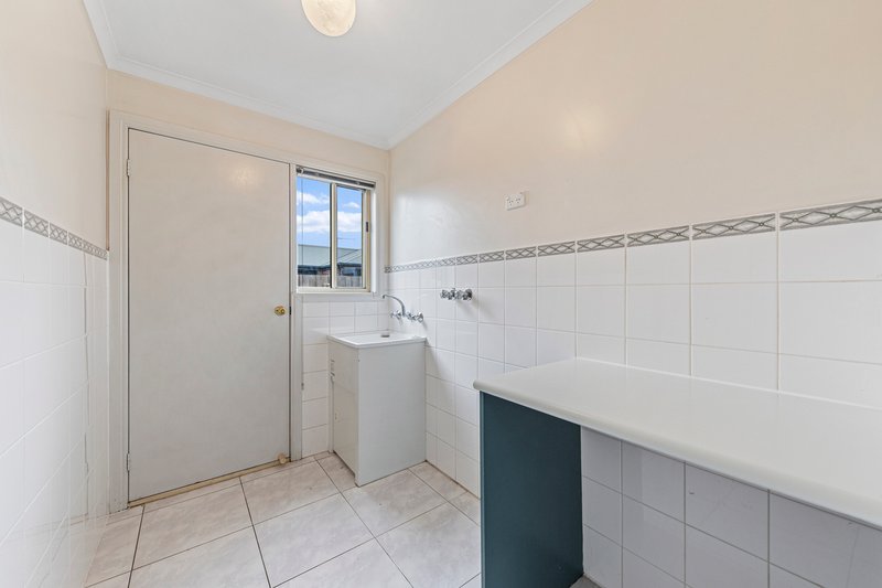 Photo - 6/35-41 Henry Street, Pakenham VIC 3810 - Image 12