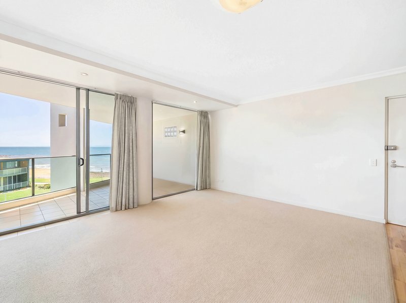 Photo - 6/36-38 Prince Edward Parade, Redcliffe QLD 4020 - Image 21
