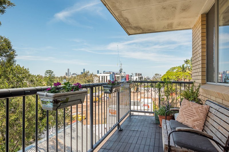 Photo - 6/36 St Osyth Street, Toowong QLD 4066 - Image 8