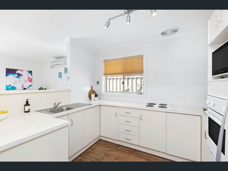 Photo - 6/37 Arnold Drive, Mitchell Park SA 5043 - Image 5