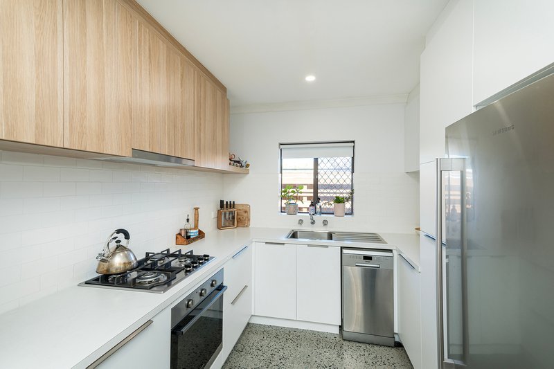 Photo - 6/37 Shakespeare Avenue, Yokine WA 6060 - Image 9