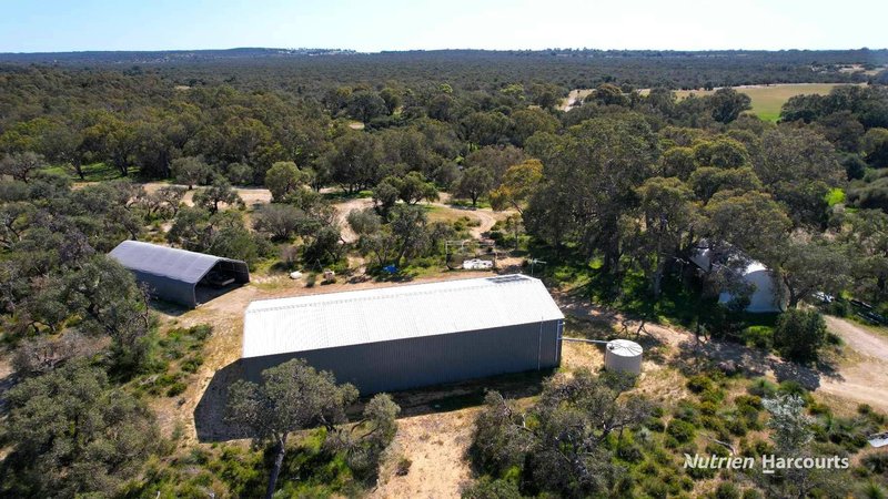 Photo - 638 Chitna Road, Neergabby WA 6503 - Image 3