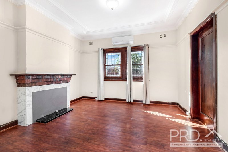 Photo - 638 Homer Street, Kingsgrove NSW 2208 - Image 4