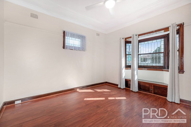 Photo - 638 Homer Street, Kingsgrove NSW 2208 - Image 7