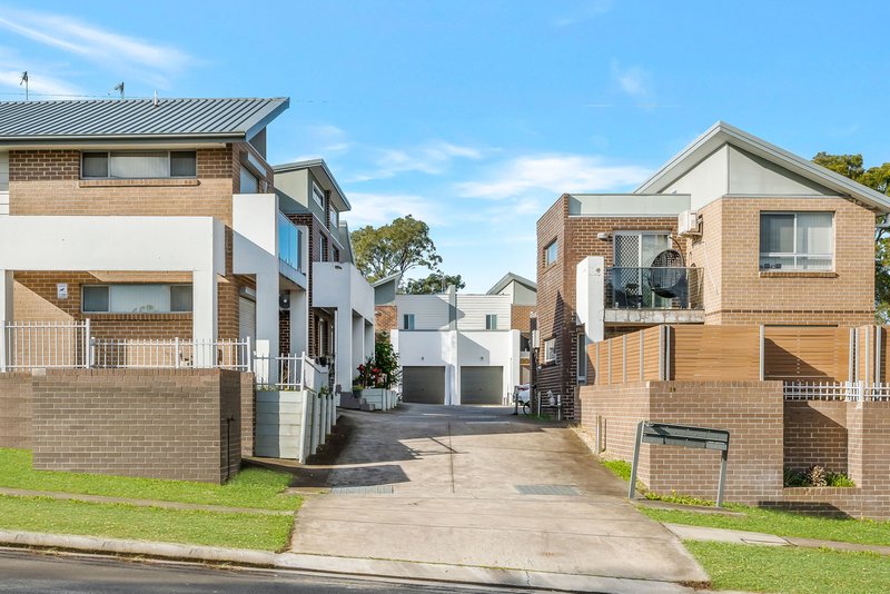 6/39-41 Heckenberg Avenue, Sadleir NSW 2168