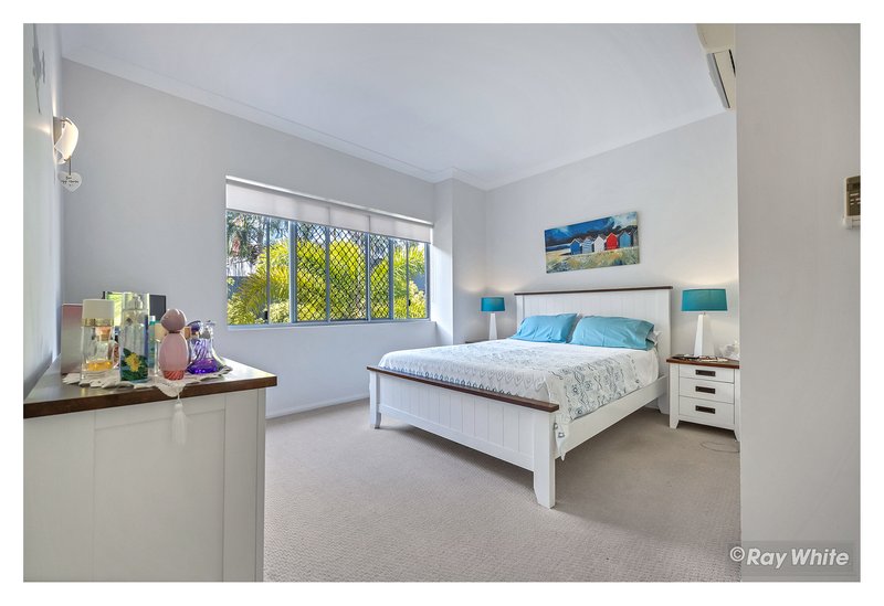 Photo - 6/39-43 Scenic Highway, Cooee Bay QLD 4703 - Image 12