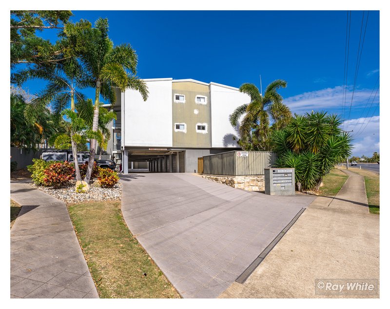 Photo - 6/39-43 Scenic Highway, Cooee Bay QLD 4703 - Image 27