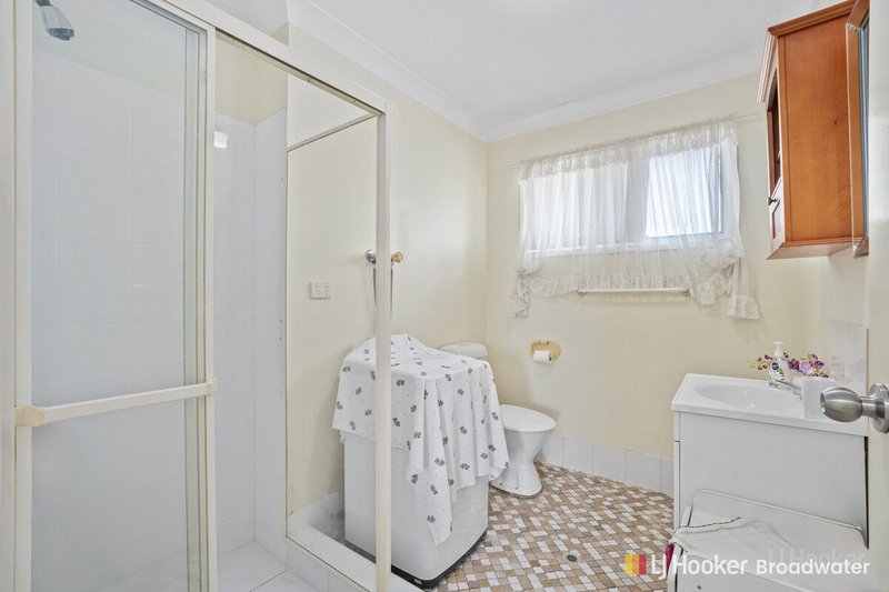 Photo - 6/39 Middle Street, Labrador QLD 4215 - Image 7