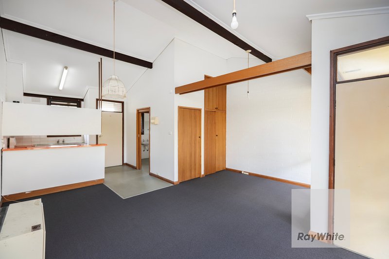 Photo - 6/397-403 Camp Road, Broadmeadows VIC 3047 - Image 7