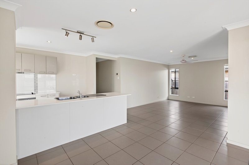 Photo - 63A Bremen Street, Hemmant QLD 4174 - Image 4
