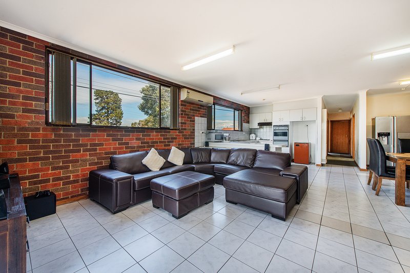 63a Springs Road, Clayton South VIC 3169