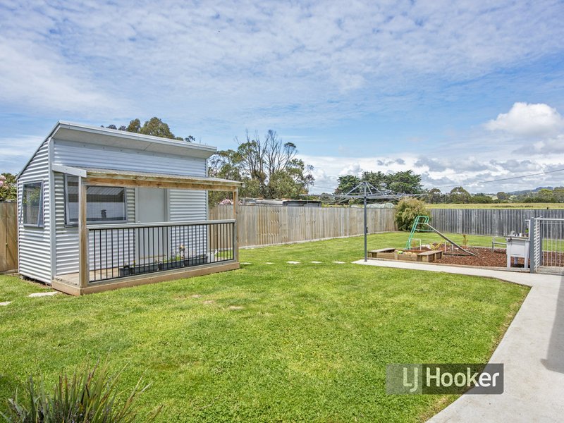 Photo - 63B Old Bass Highway, Wynyard TAS 7325 - Image 10