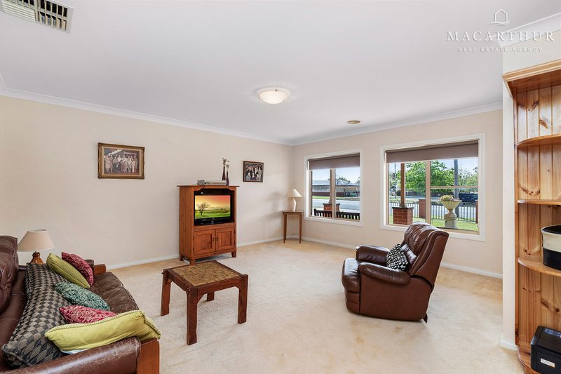 Photo - 64-66 Methul Street, Coolamon NSW 2701 - Image 3