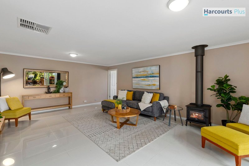 Photo - 64-66 Ragamuffin Drive, Hallett Cove SA 5158 - Image 18