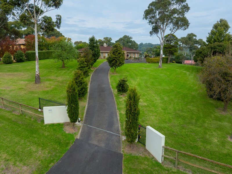 Photo - 64-68 Perversi Avenue, Diamond Creek VIC 3089 - Image 17