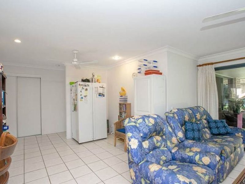 Photo - 64 Aldea Cct , Bracken Ridge QLD 4017 - Image 5