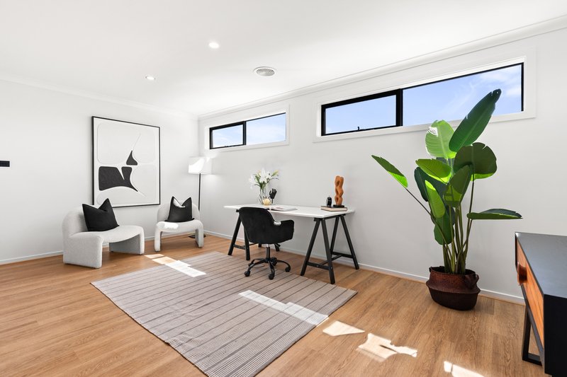 Photo - 64 Aldridge Road, Wyndham Vale VIC 3024 - Image 8