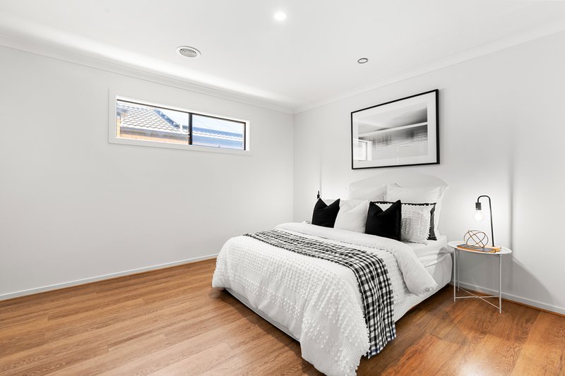 Photo - 64 Aldridge Road, Wyndham Vale VIC 3024 - Image 13