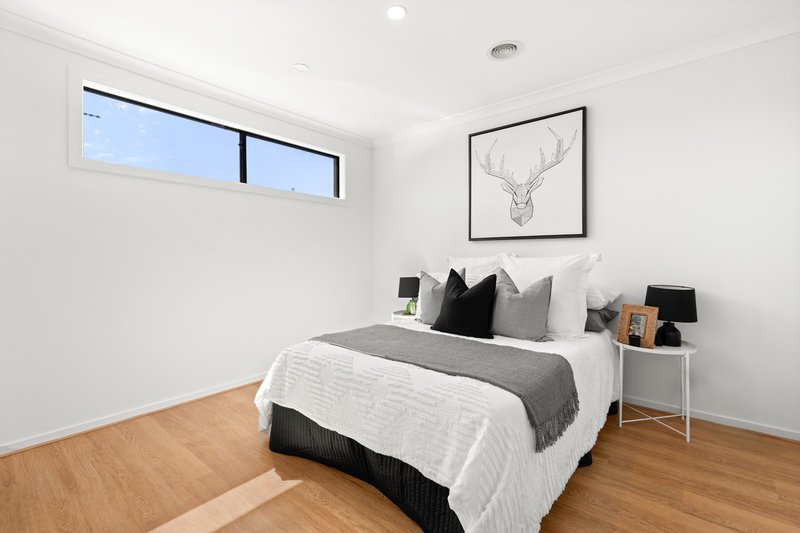 Photo - 64 Aldridge Road, Wyndham Vale VIC 3024 - Image 17