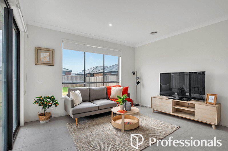 Photo - 64 Alfred Road, Werribee VIC 3030 - Image 6