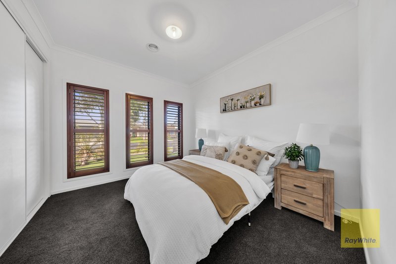 Photo - 64 Alison Street, Truganina VIC 3029 - Image 14