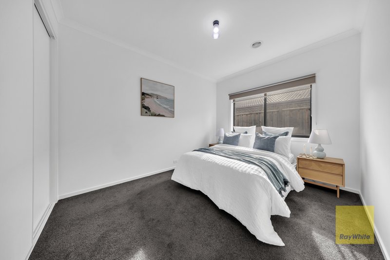 Photo - 64 Alison Street, Truganina VIC 3029 - Image 16