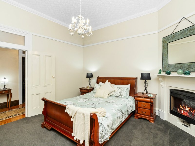 Photo - 64 Allanan Street, Young NSW 2594 - Image 19