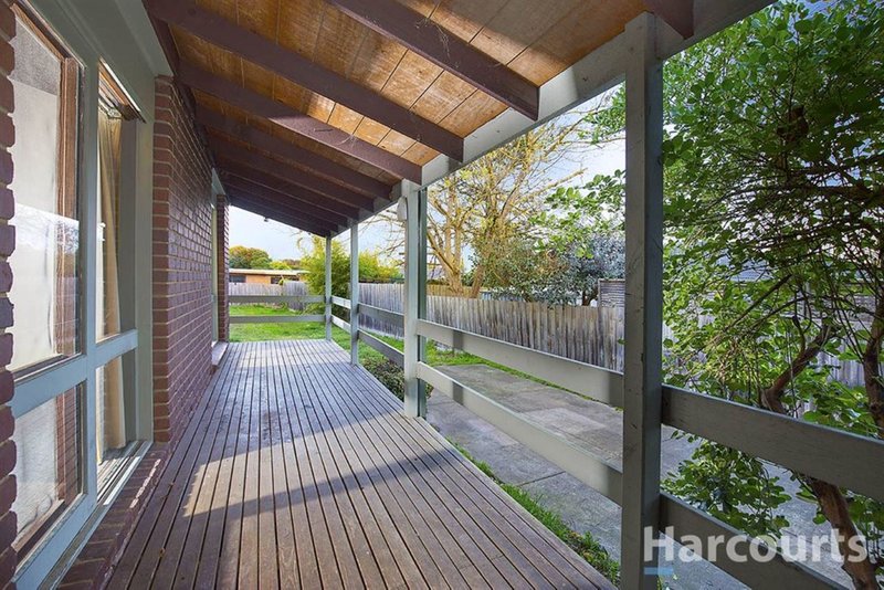 Photo - 64 Allister Avenue, Knoxfield VIC 3180 - Image 9