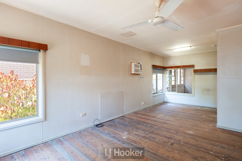 Photo - 64 Arcadia Street, Arcadia Vale NSW 2283 - Image 3