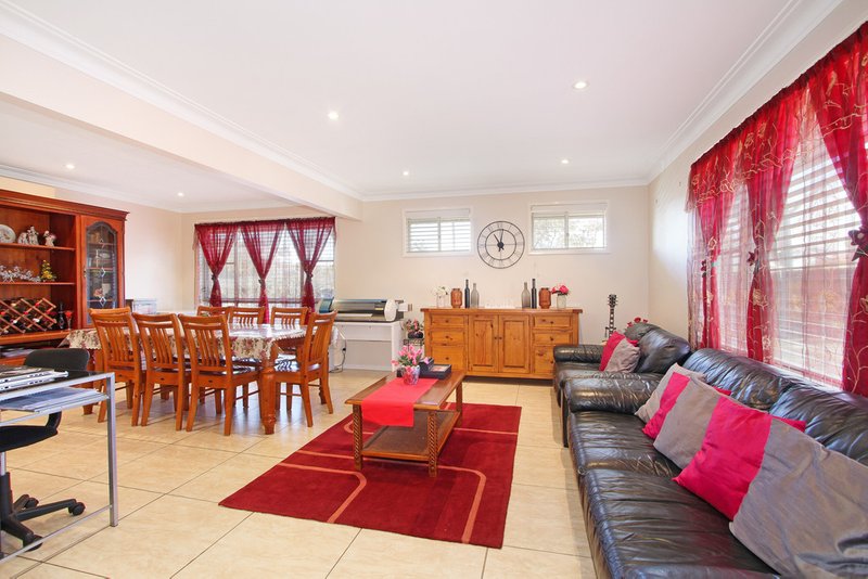 Photo - 64 Arinya Street, Tamworth NSW 2340 - Image 6