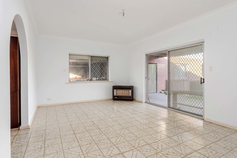 Photo - 64 Arlington Terrace, Welland SA 5007 - Image 11