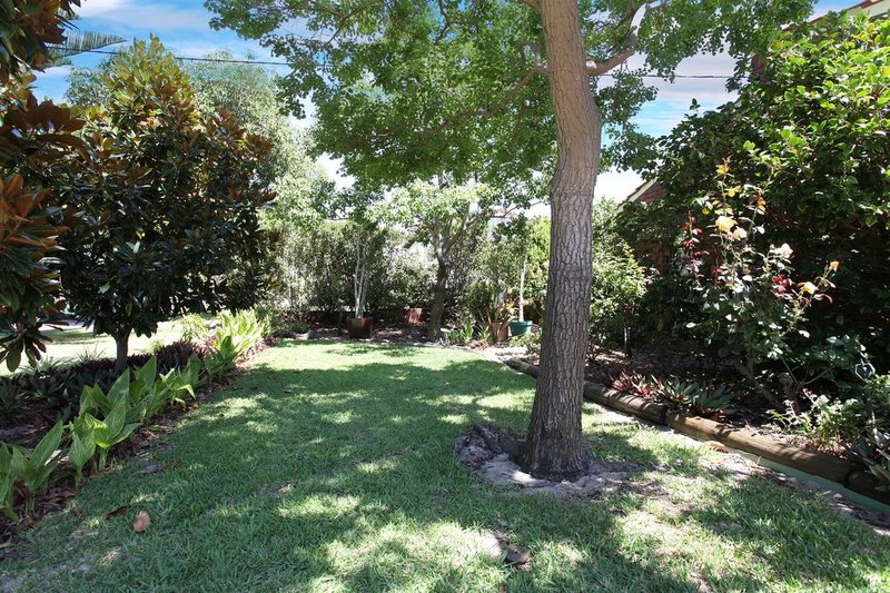 Photo - 64 Ashington Street, Dianella WA 6059 - Image 2