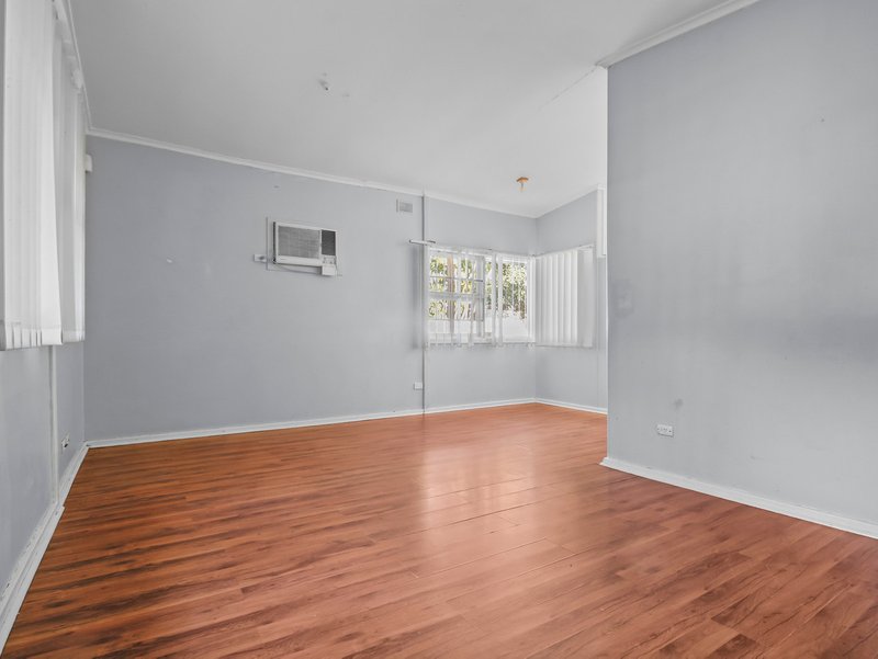 Photo - 64 Ashton Road, Davoren Park SA 5113 - Image 5