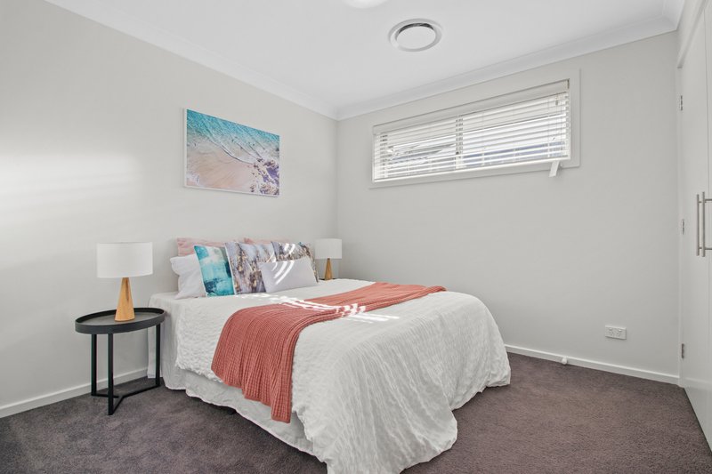 Photo - 64 Avocet Circuit, Marsden Park NSW 2765 - Image 11