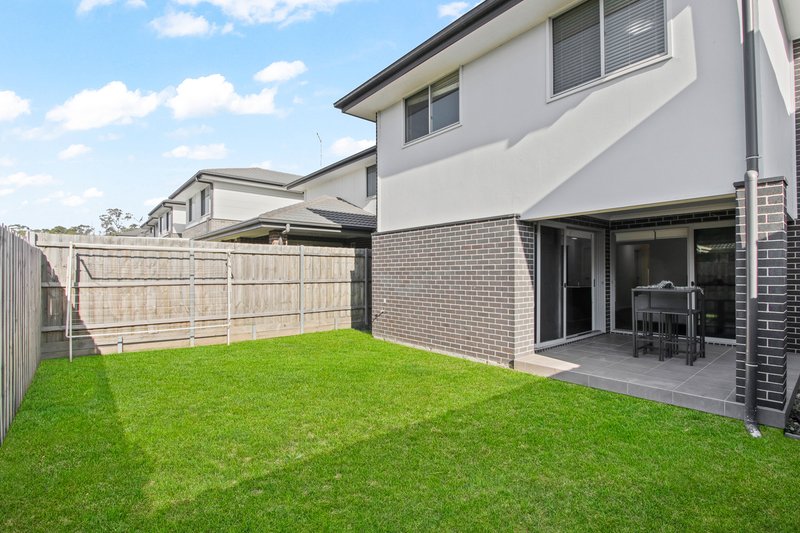 Photo - 64 Avocet Circuit, Marsden Park NSW 2765 - Image 16