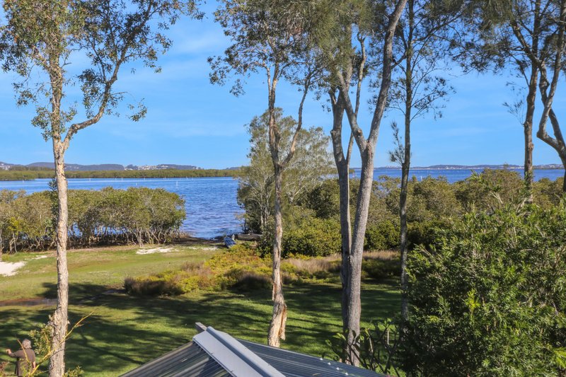 Photo - 64 Bayview Road, Tea Gardens NSW 2324 - Image 4