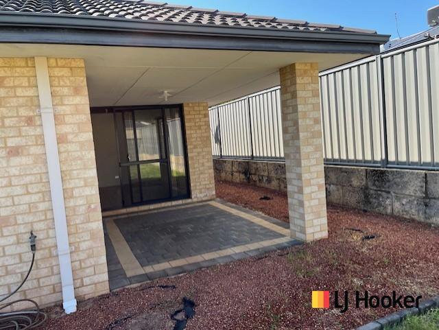 Photo - 64 Beauchamp Loop, Wellard WA 6170 - Image 14