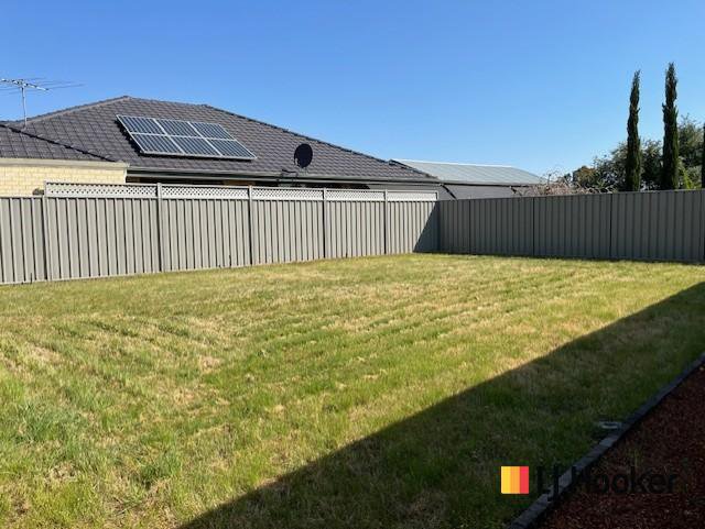 Photo - 64 Beauchamp Loop, Wellard WA 6170 - Image 16