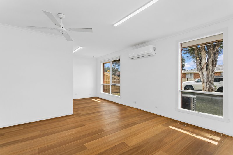 Photo - 64 Bellbridge Drive, Hoppers Crossing VIC 3029 - Image 13