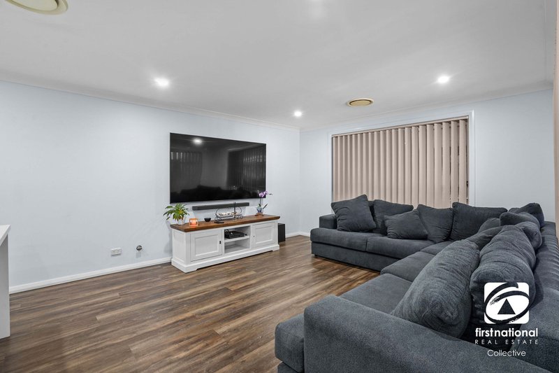 Photo - 64 Belmont Avenue, Spring Farm NSW 2570 - Image 9